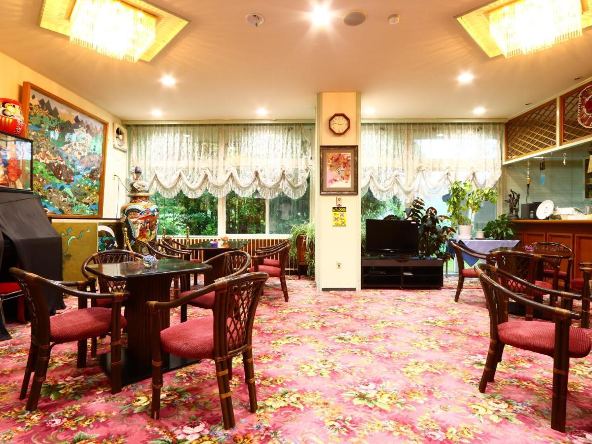 Hotel Sunny Valley Otari Buitenkant foto