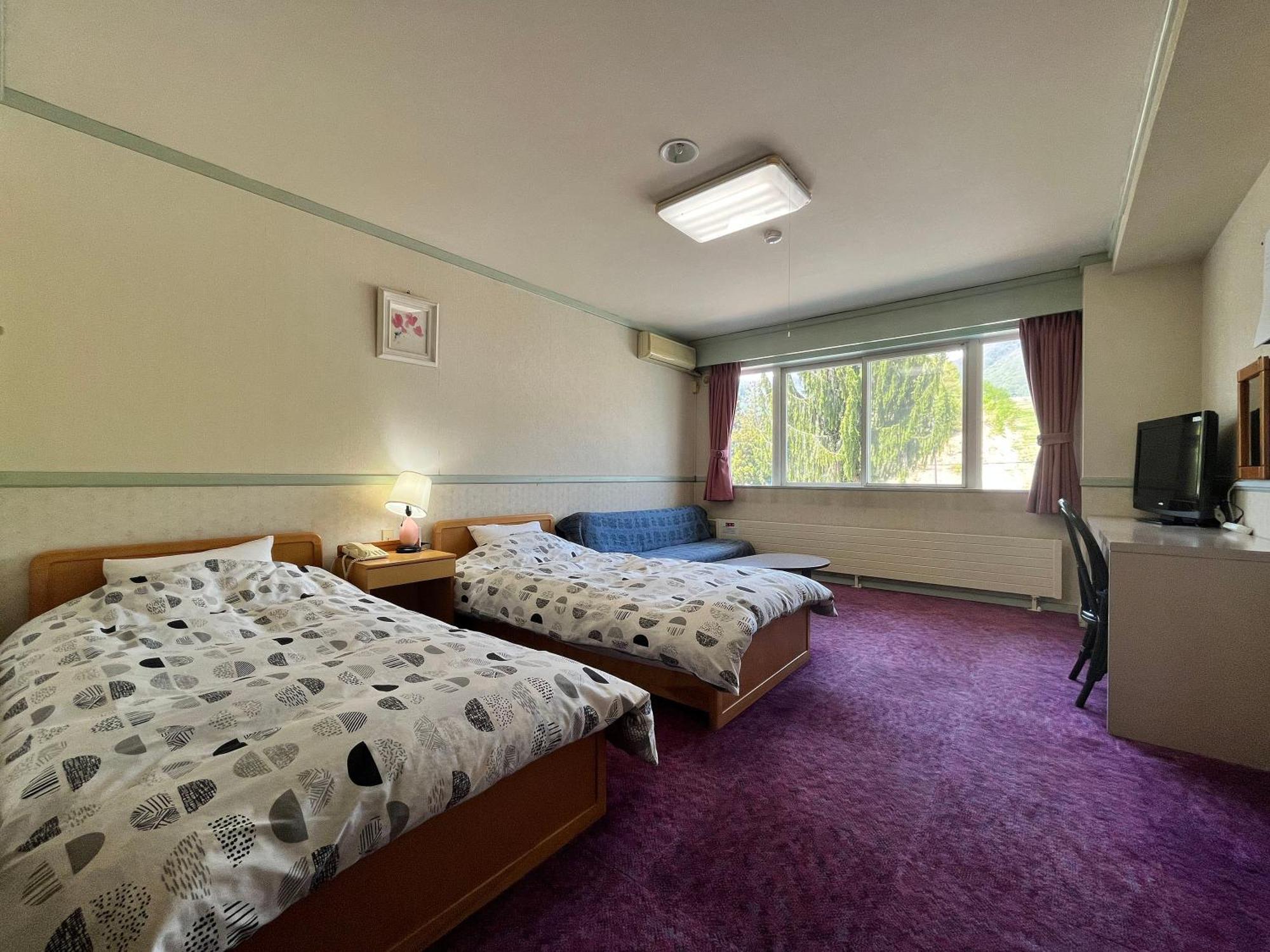 Hotel Sunny Valley Otari Buitenkant foto